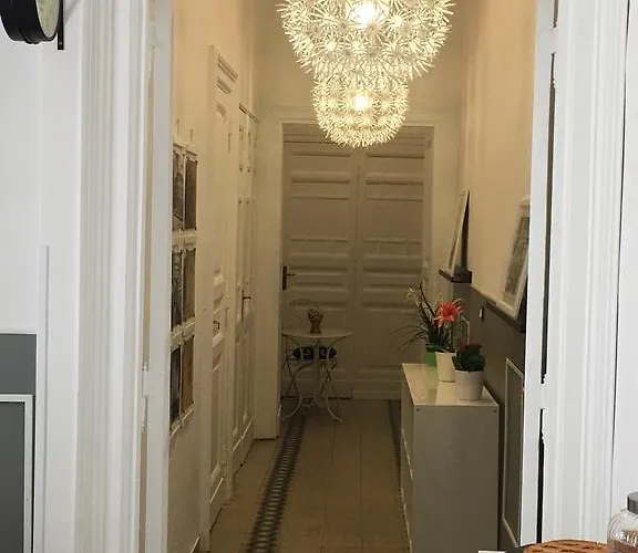 Mirhome Konukevi
